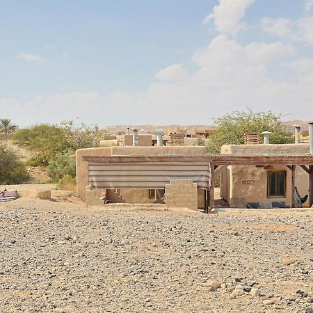 Desert Days Mud Cabin'S Resort Tzukim Exterior foto
