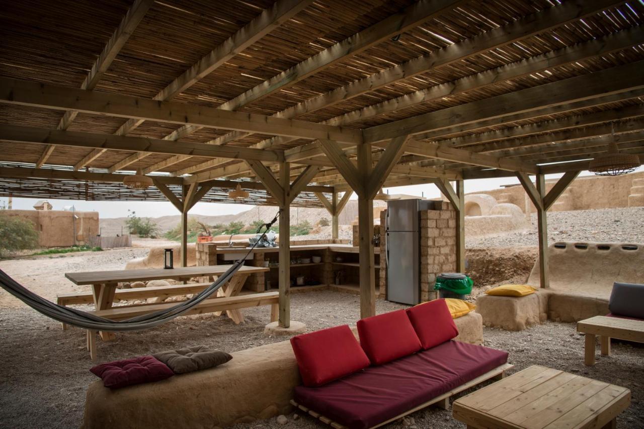 Desert Days Mud Cabin'S Resort Tzukim Exterior foto